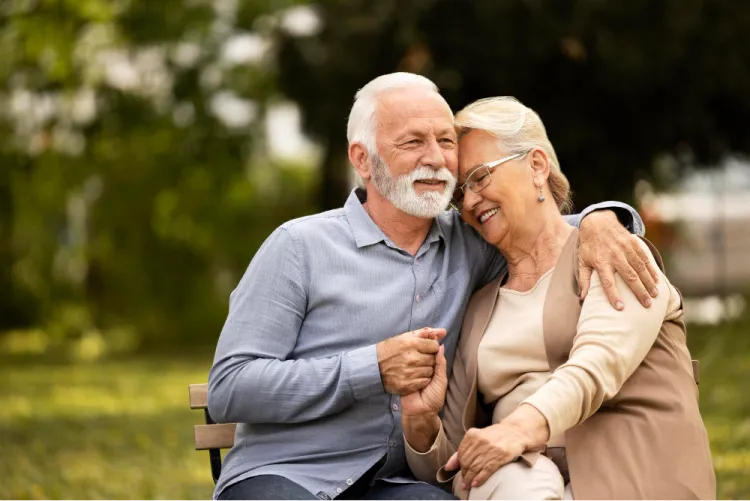 9m-couple
